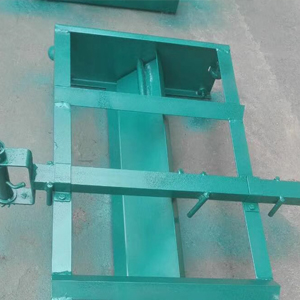鋼板式刮糞機 刮糞機 翻耙機