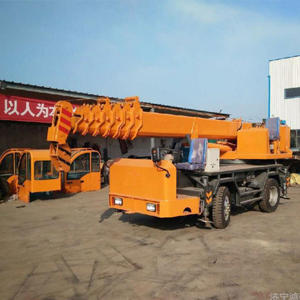 通達吊車 低價出售 來廠有優惠4噸小吊車5噸吊車 汽車吊
