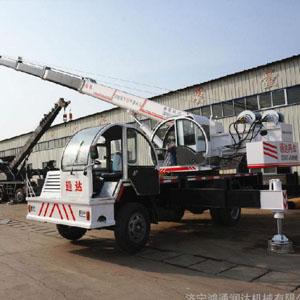 濟寧吊車 通達吊車16噸自制吊車 大變形金剛 U型臂 70錳鋼小吊車 汽車吊