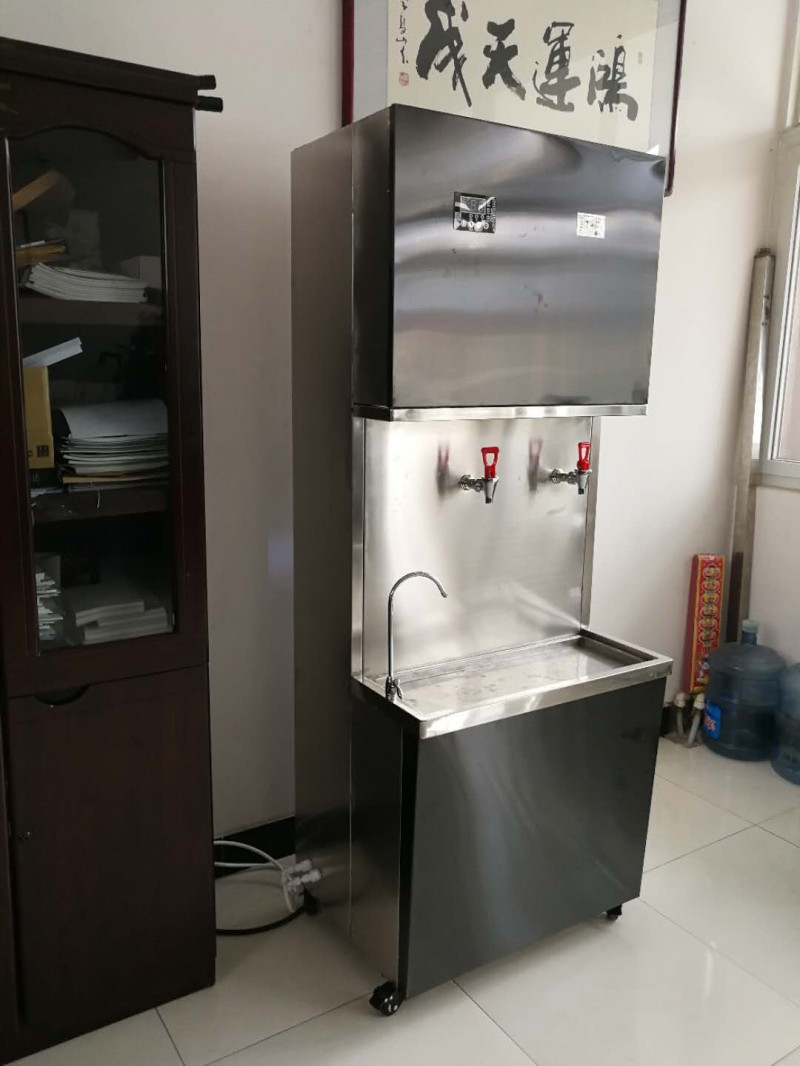 電磁開(kāi)水器可以變量供水刷卡管理