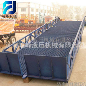 移動式登車橋廠家 大噸位移動式登車橋 物流移動式登車橋