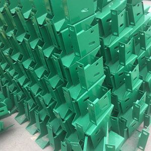 廠(chǎng)家直銷(xiāo) 現(xiàn)貨性質(zhì)護(hù)欄板防阻塊 波形護(hù)欄
