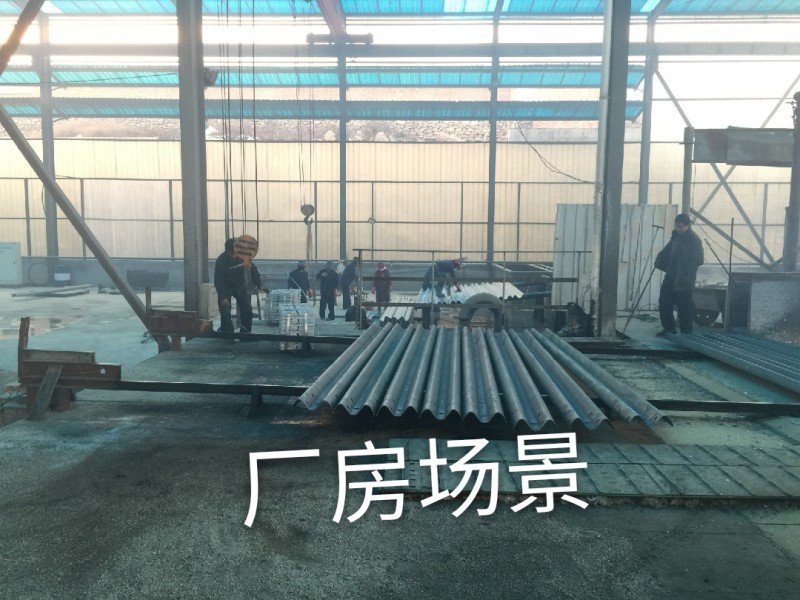 山東冠縣潤浩護(hù)欄板廠家直銷高速波形護(hù)欄板