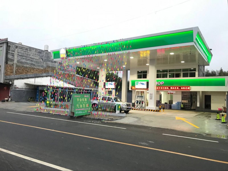 穩(wěn)定，快速，自動(dòng)化，凱旋門加油站電腦洗車機(jī)落戶新建加油站！