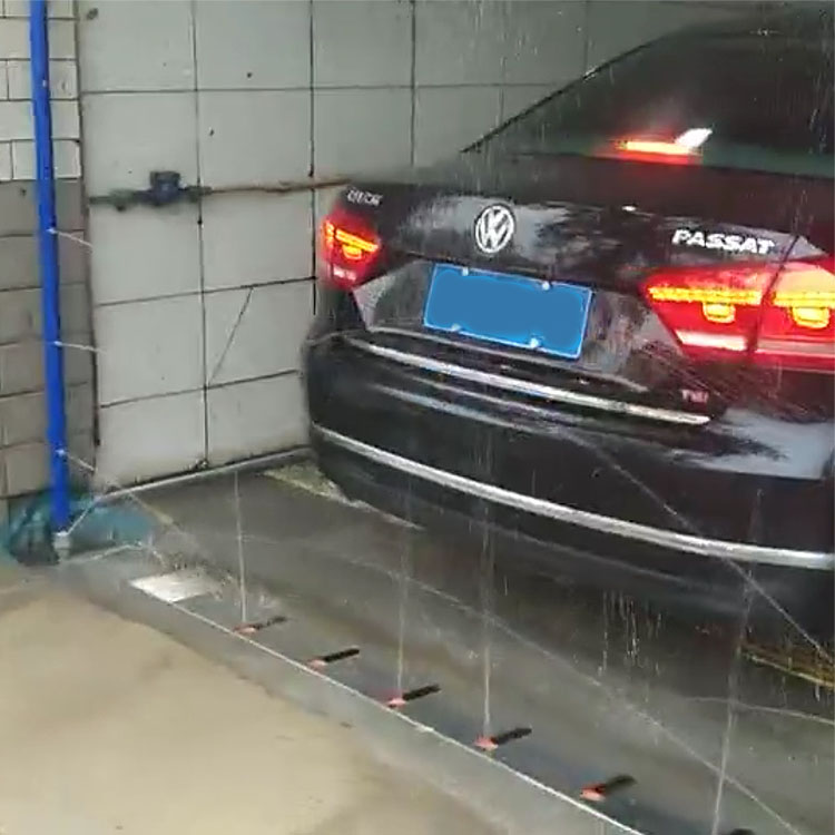 上海有愛固定式門框包圍式自動沖洗設備T-3車浴蘭系列