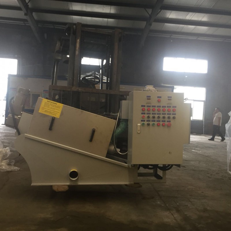 疊螺脫水機，泥沙壓濾機，泥沙脫水機廠家，天源環保專業制作泥沙壓濾機，泥沙脫水機，值得信賴