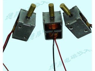 雙向伸縮推拉電磁鐵DKD0521/斷電磁保持電磁鐵