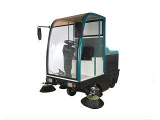 KY-1900供應(yīng)物業(yè)小區(qū)電動駕駛式掃地機(jī)