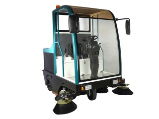 KY-1900供應(yīng)物業(yè)小區(qū)電動駕駛式掃地機(jī)