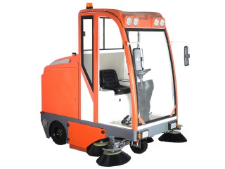 KY2000掃地機(jī)   駕駛室掃地機(jī)  電動掃地機(jī)