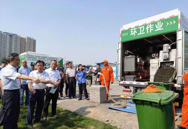 吸污凈化車