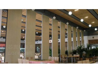 65型餐廳移動隔斷 鋁合金中框設計