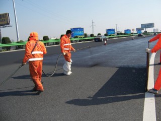 遼寧遼陽瀝青路面復(fù)原劑施工簡單干燥快
