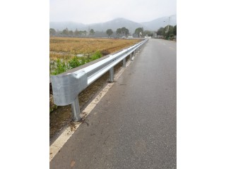 廣西崇左龍州縣波形梁護欄板廠家批量價格