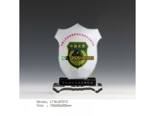 邊防大隊退伍紀念品 邊檢站光榮退休禮品 武警獎牌定做廠家