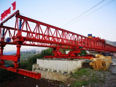 貴州畢節160噸架橋機廠家定制不同型號架橋機