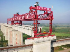 貴州遵義架橋機公司100噸運架一體架橋機