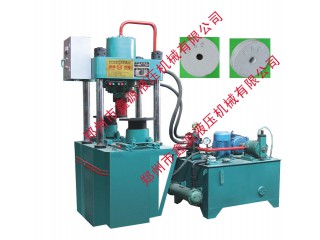 河北全自動(dòng)小型舔鹽磚機(jī)方便快捷  使用挪動(dòng)方便Y