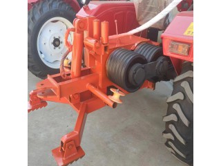 四輪絞盤(pán) 拖拉機(jī)頭加裝卷筒鋪纜拉線(xiàn)車(chē)