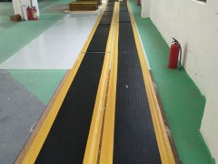 新能源防疲勞腳墊,卡優環保抗疲勞地墊,車間抗疲勞墊工廠