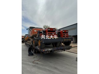 任丘叉草機(jī)廠家，滄州小型鏟車，河北抓草機(jī)廠家