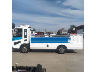 山東電動(dòng)尾板裝桶垃圾垃圾車廠家直銷電動(dòng)四輪裝桶垃圾清運(yùn)車價(jià)格